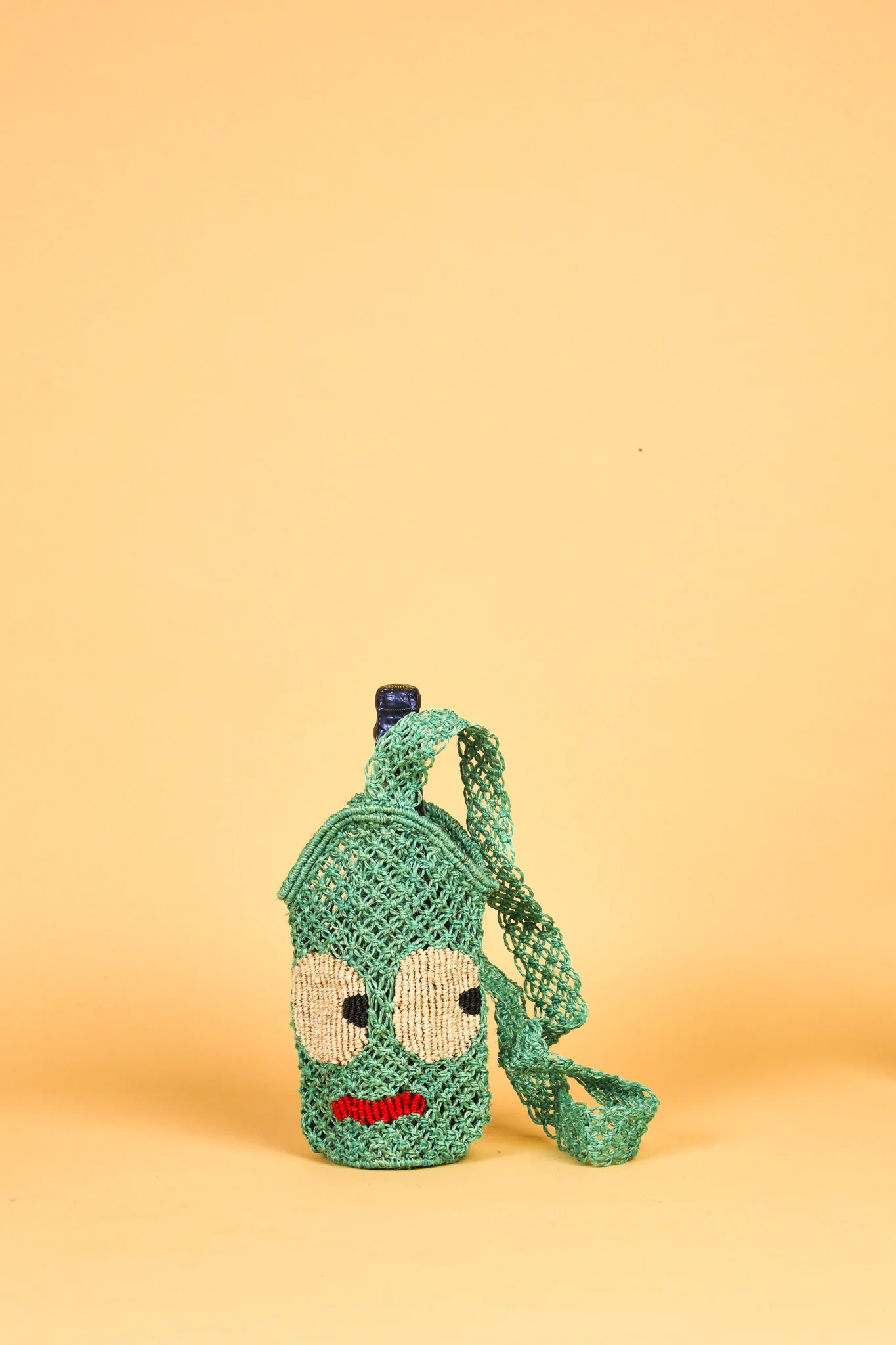 Big Eyes Bottle Bag - Image 3