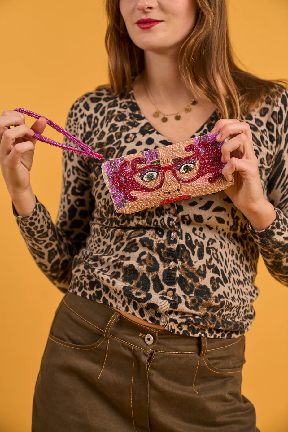 Lunettes Dame Edna Beaded Glasses Case - Image 4