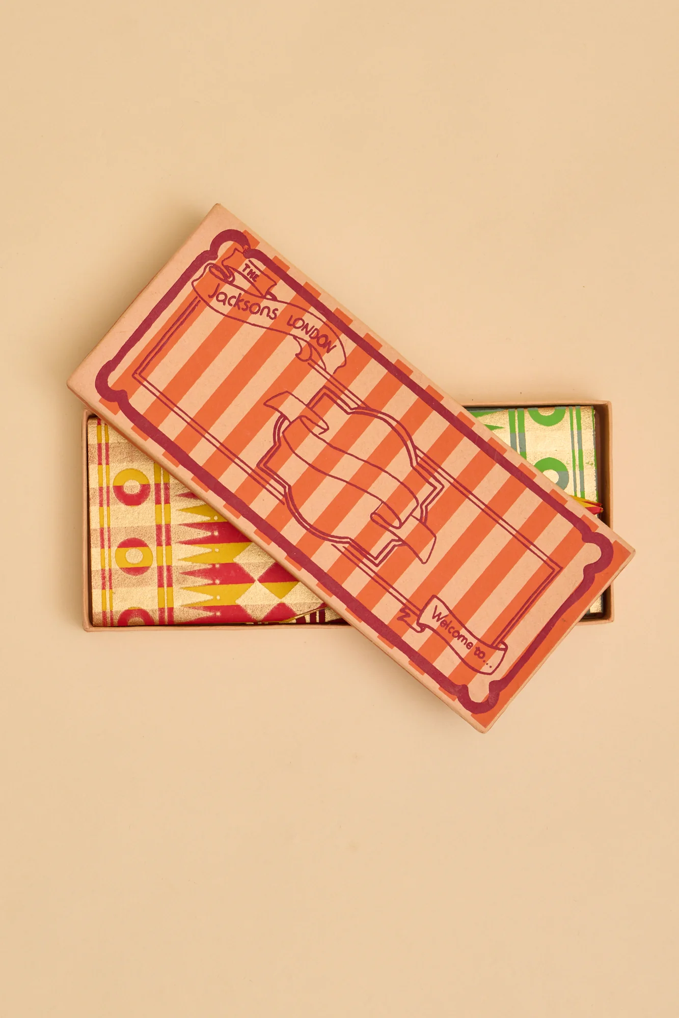 Paper Crowns with Box - Image 4
