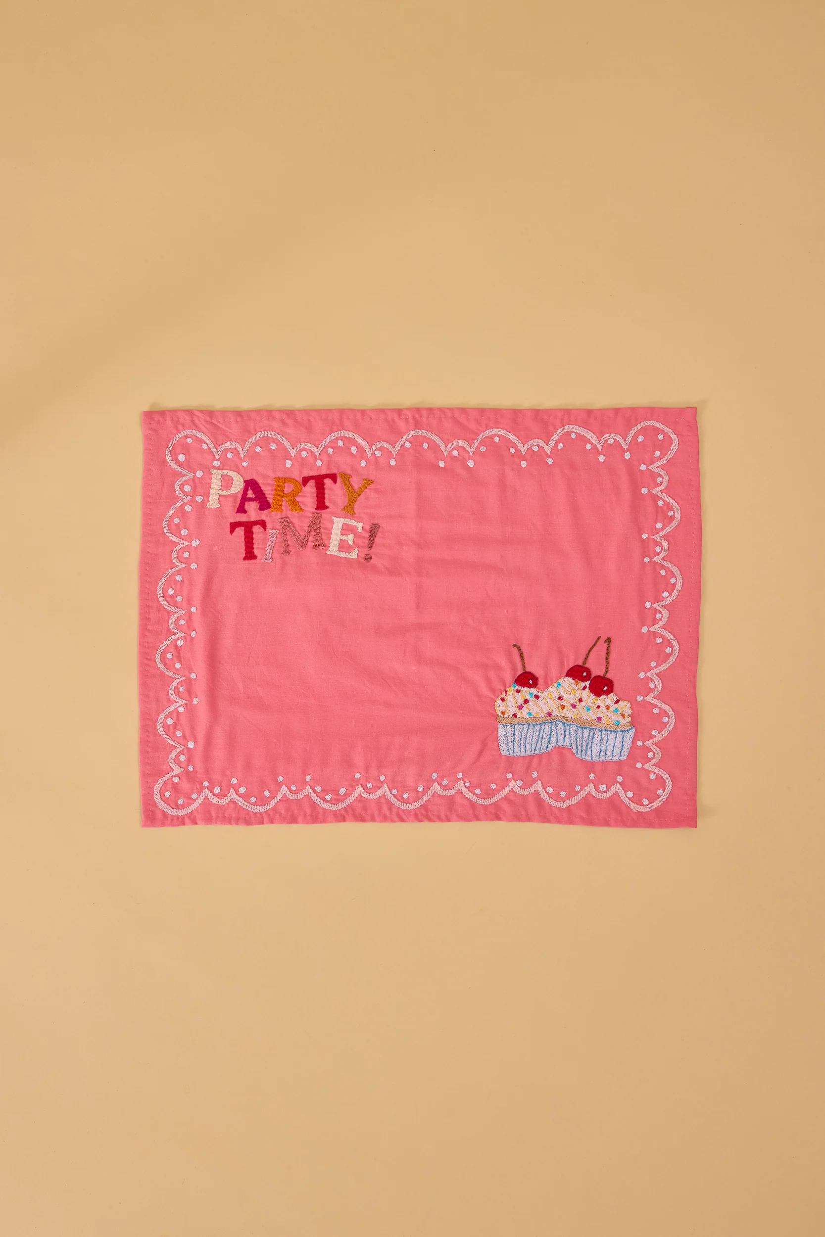 Party Time Place Setting - Image 3