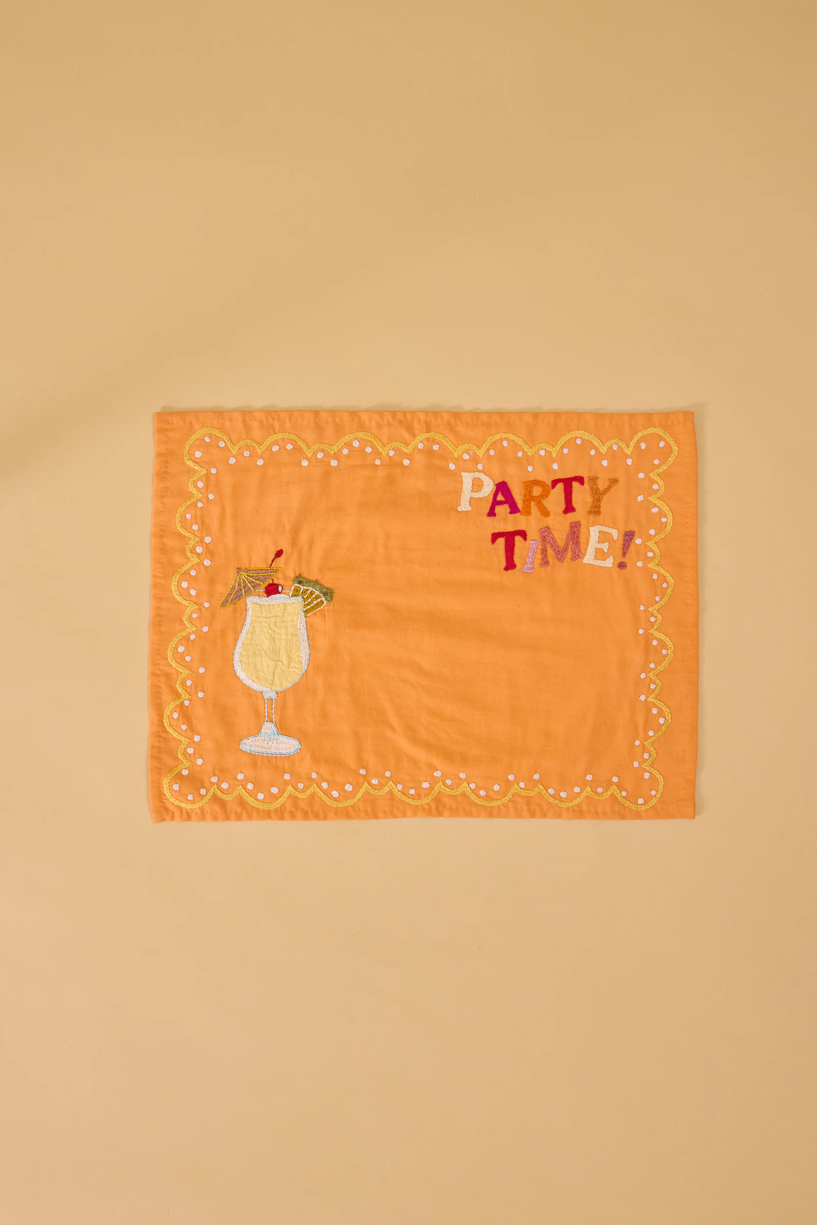 Party Time Place Setting - Image 5