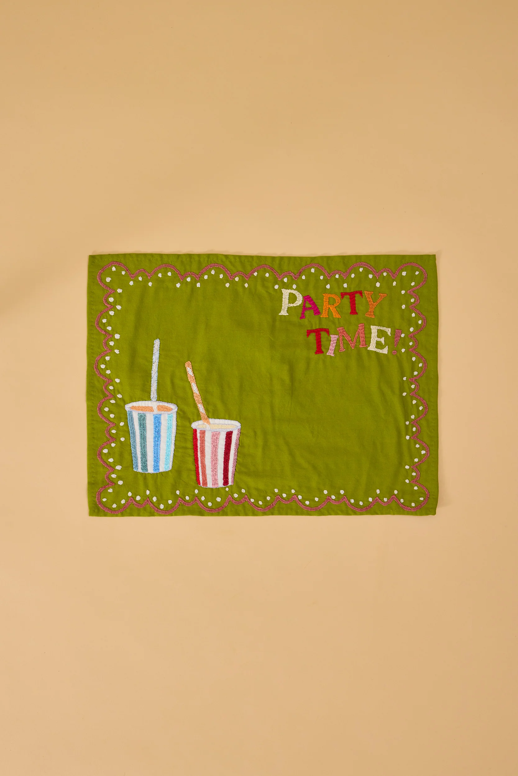 Party Time Place Setting - Image 6