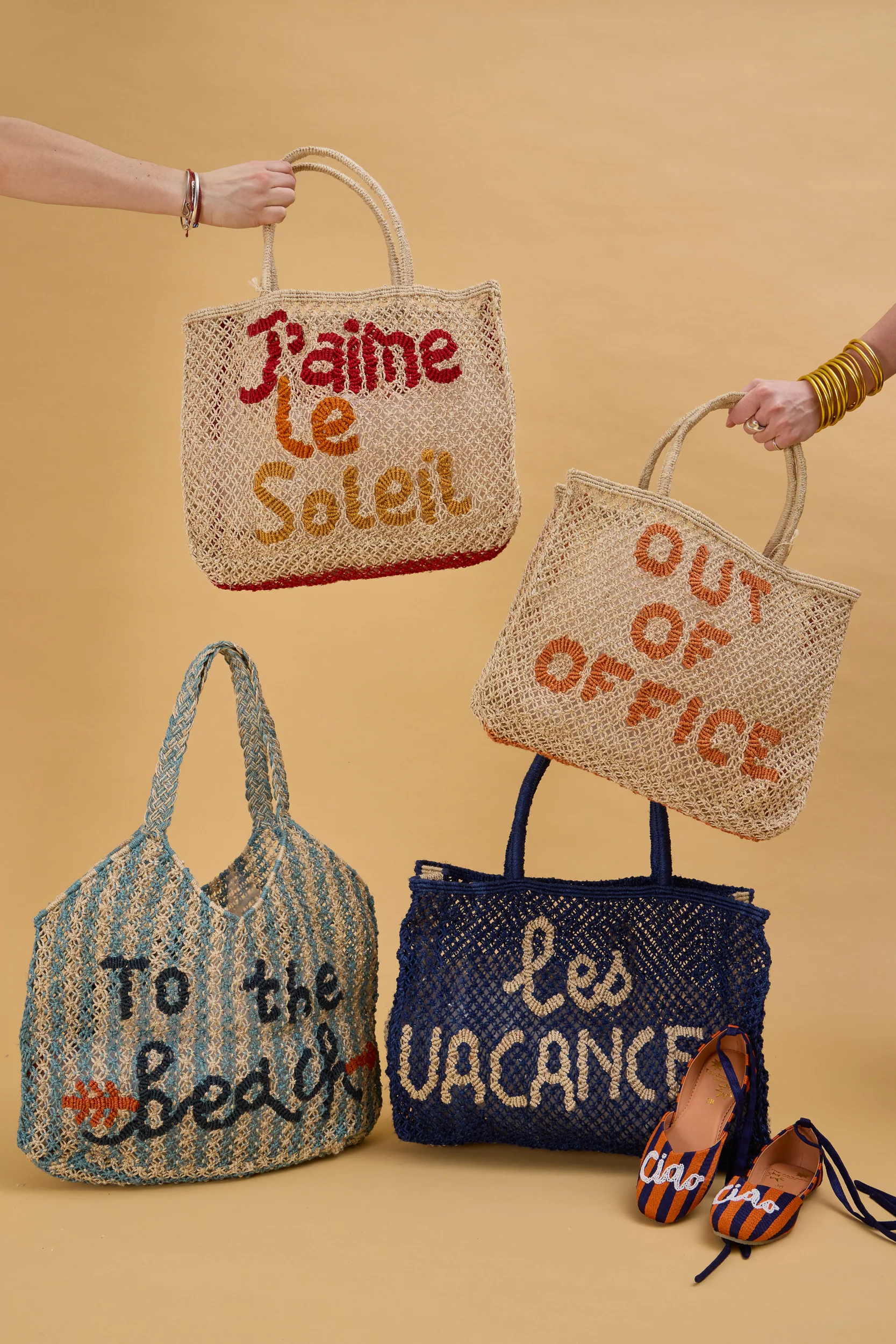 To The Beach - Image 3